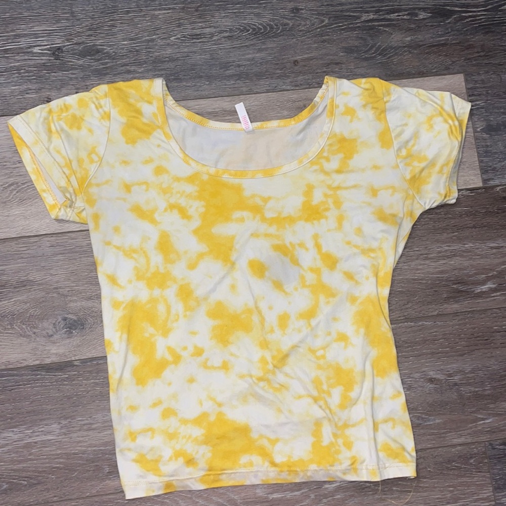 Yellow Short Sleeve Tye Dyed shirt